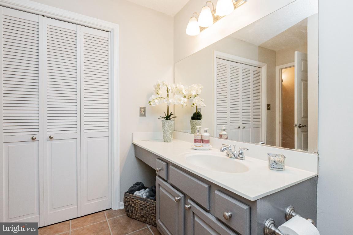 WILLOW POINT - Residential