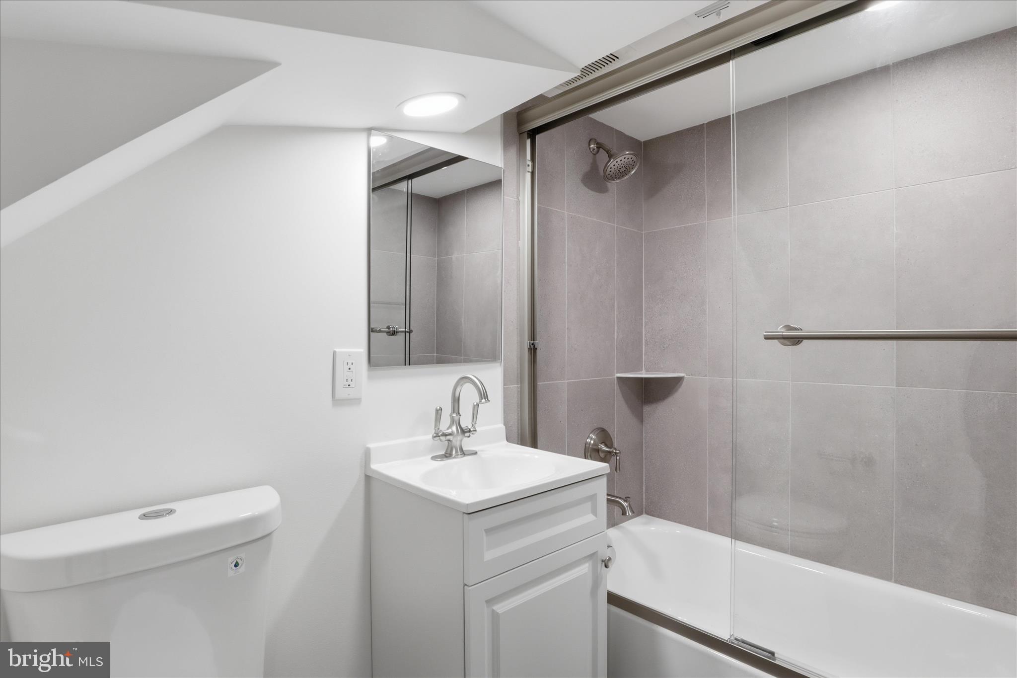 HAMILTON HEIGHTS - Residential