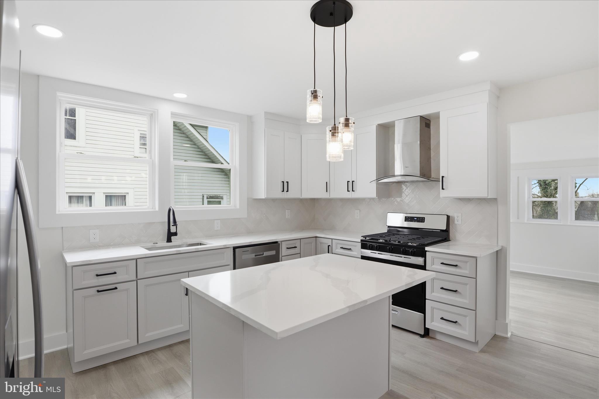 HAMILTON HEIGHTS - Residential