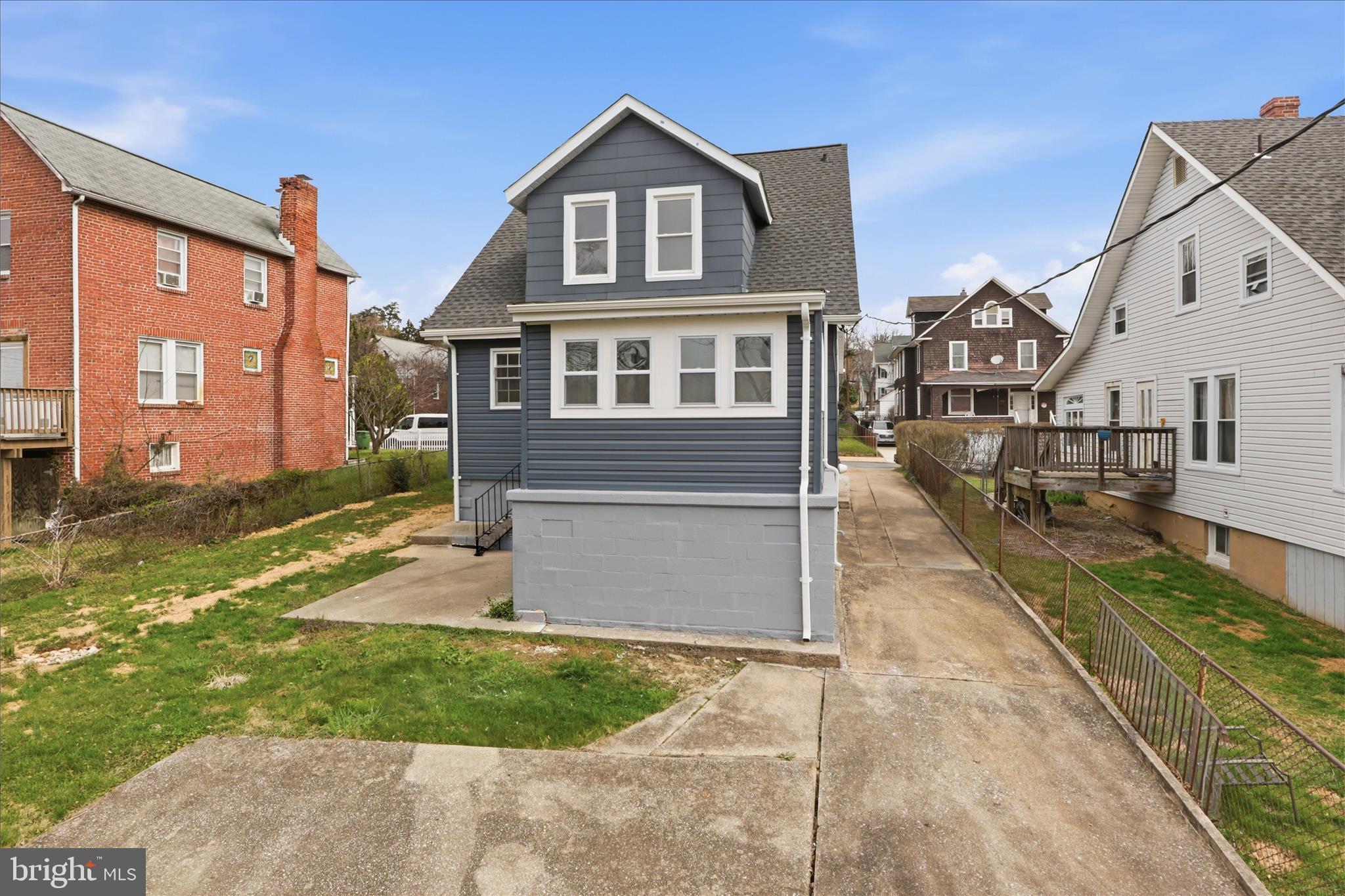 HAMILTON HEIGHTS - Residential