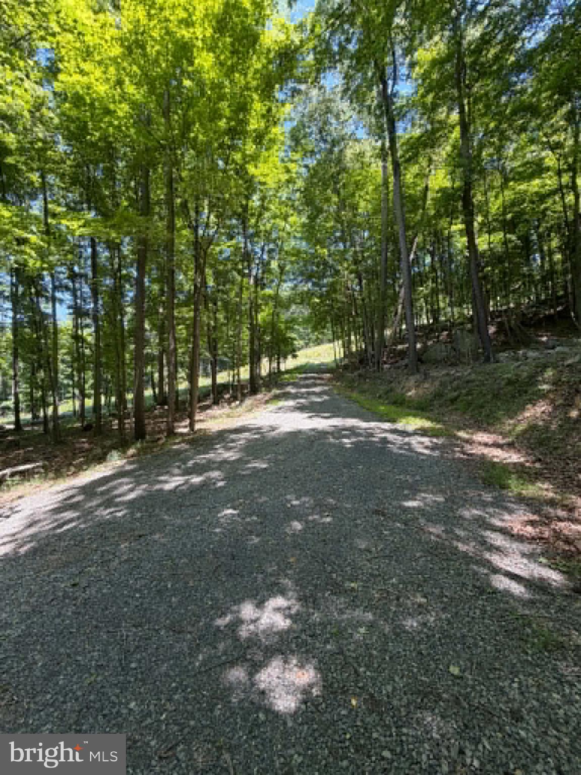 1515 BARNUM ROAD