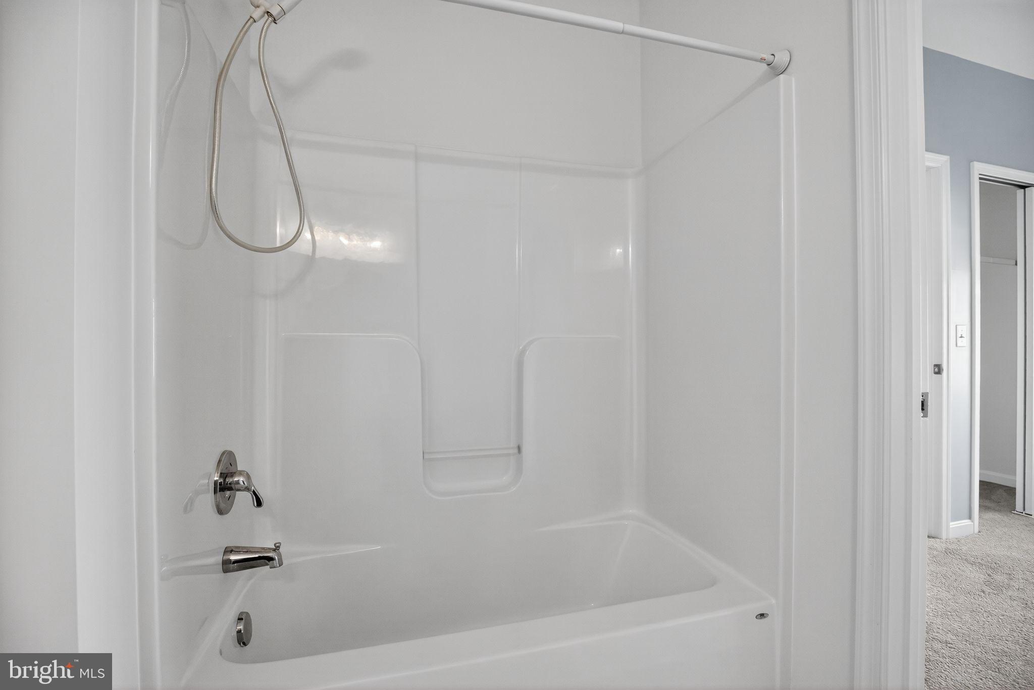 THE RESIDENCES OF WILDEWOOD - Residential