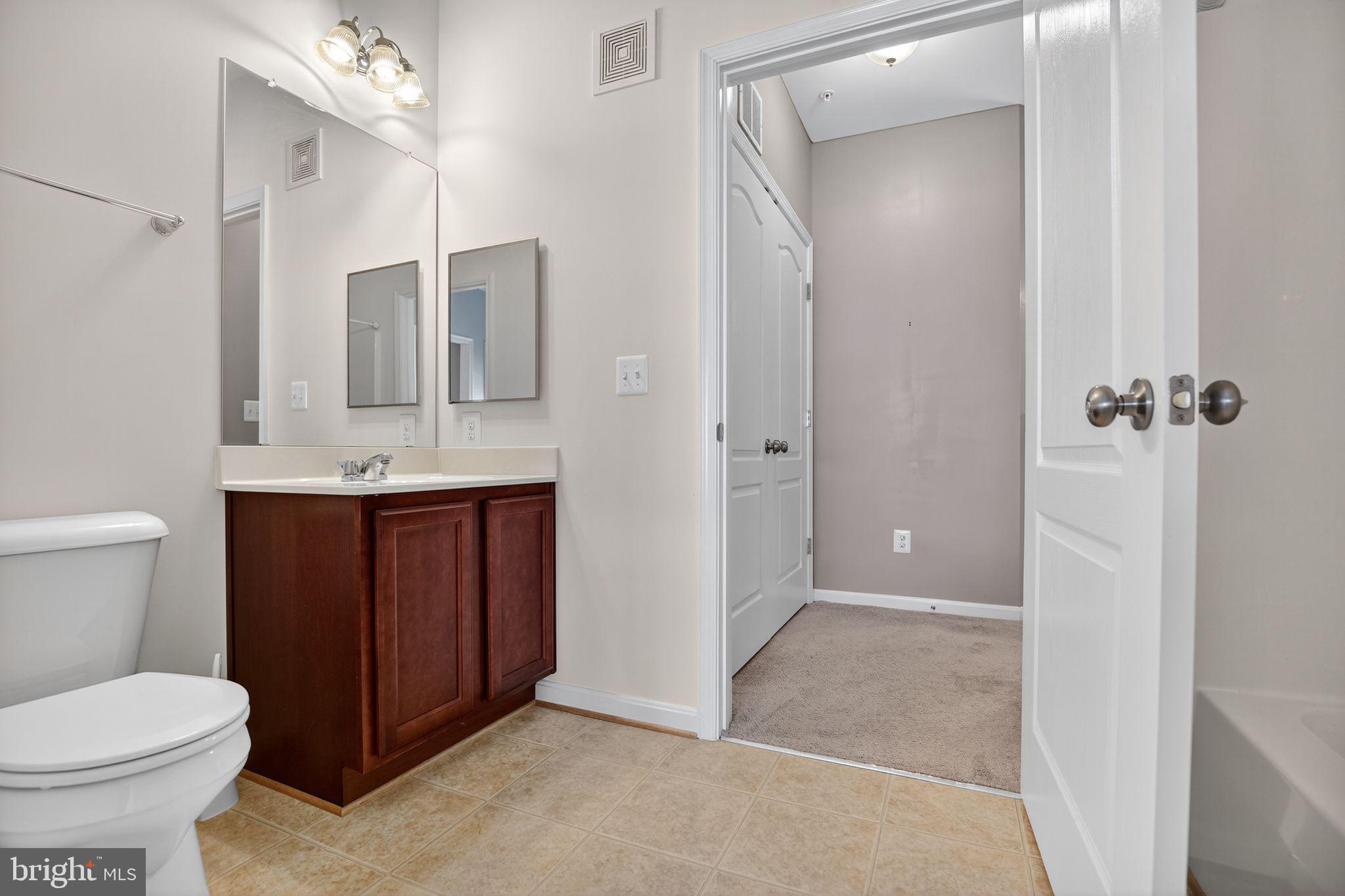 THE RESIDENCES OF WILDEWOOD - Residential