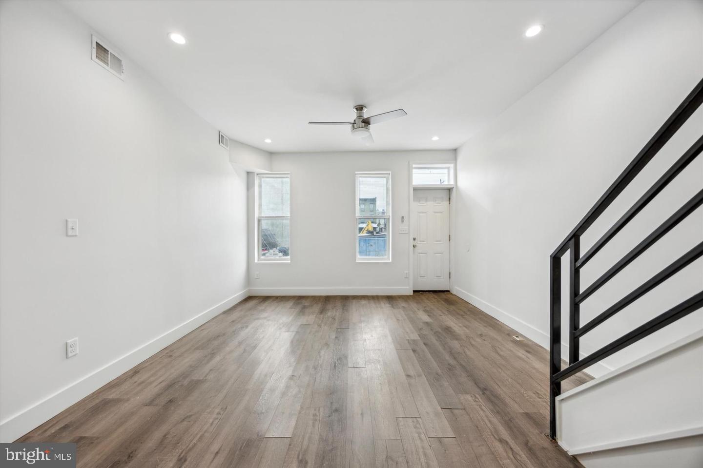 STRAWBERRY MANSION - Residential Lease