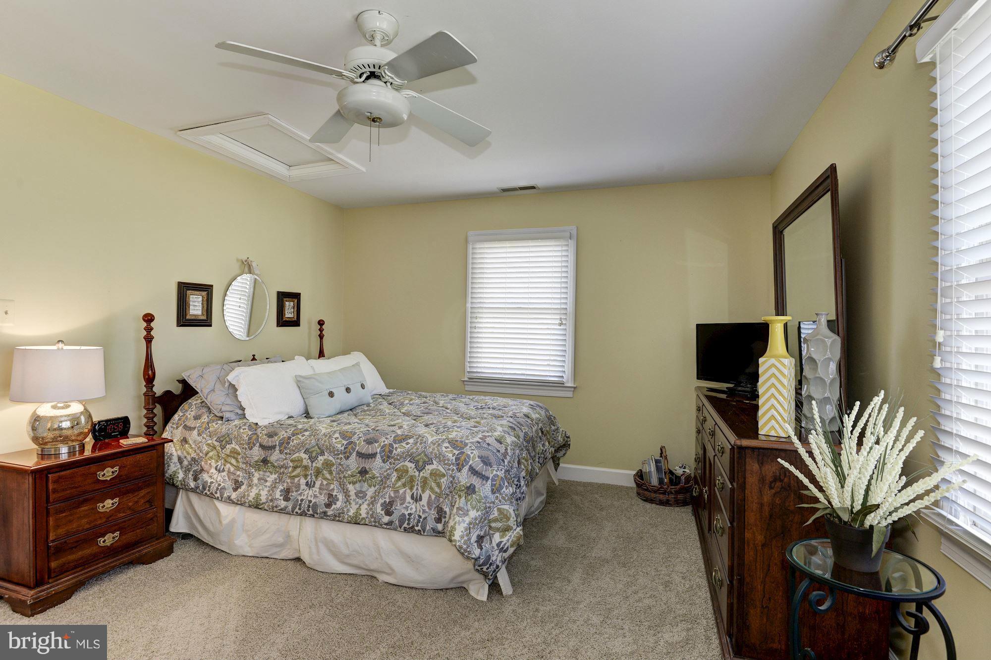 GOULDMAN ACRES - Residential