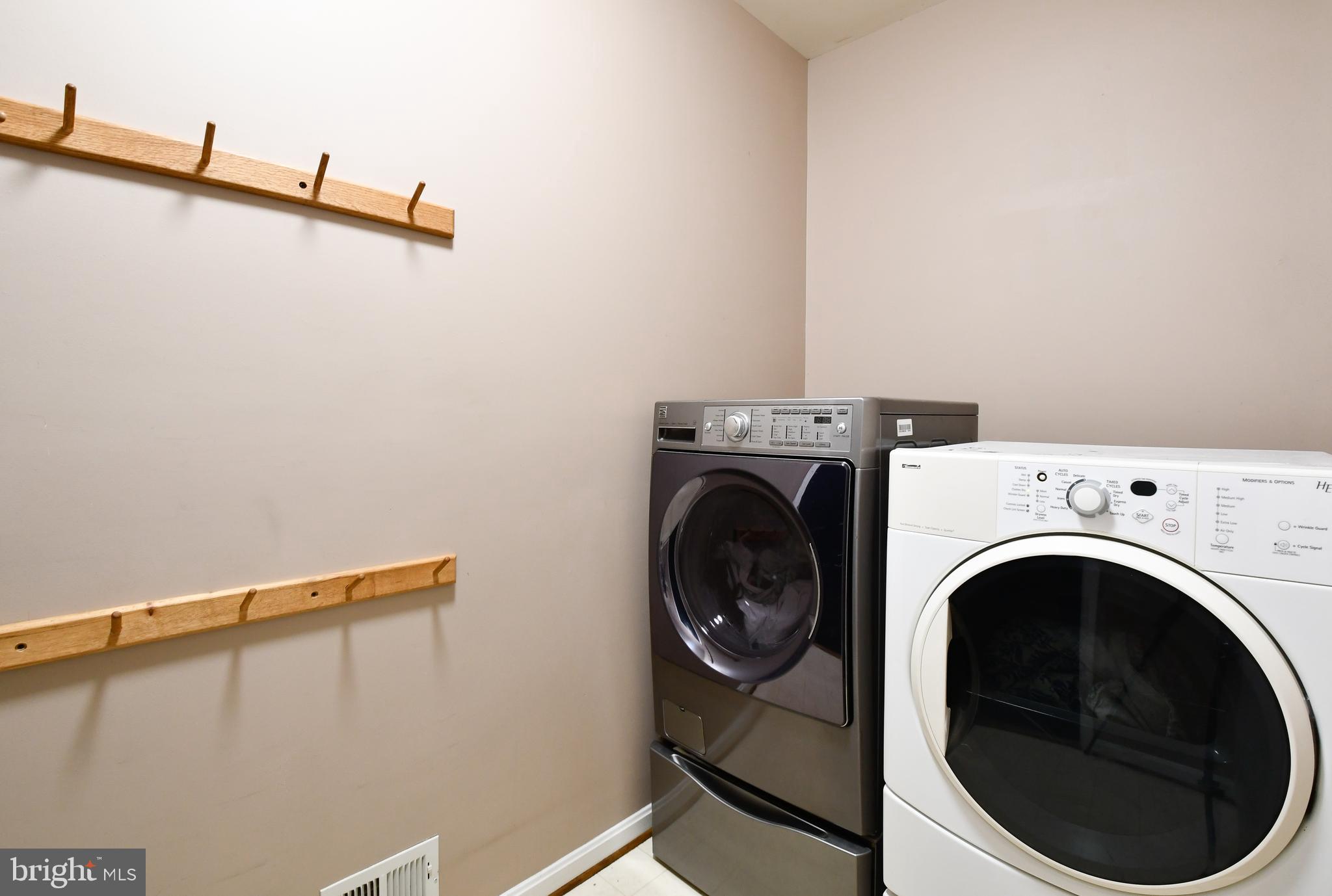 LEE'S HILL TROON SECTION - Residential