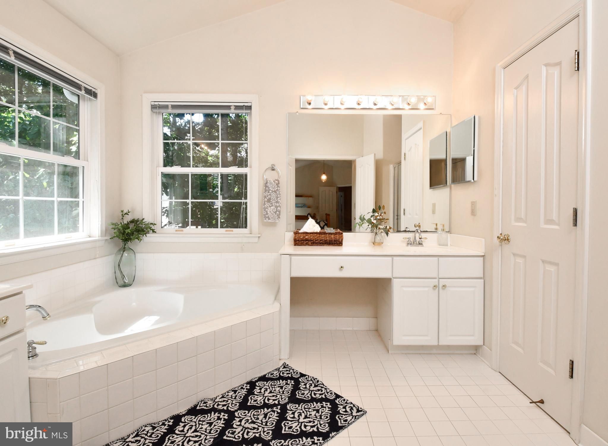 LEE'S HILL TROON SECTION - Residential