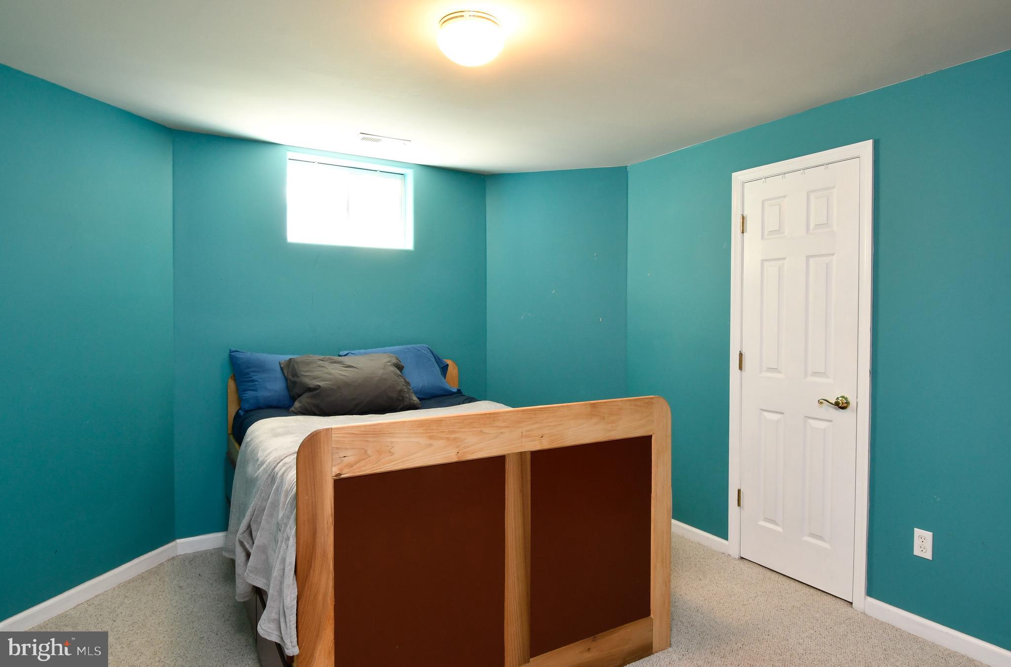 LEE'S HILL TROON SECTION - Residential