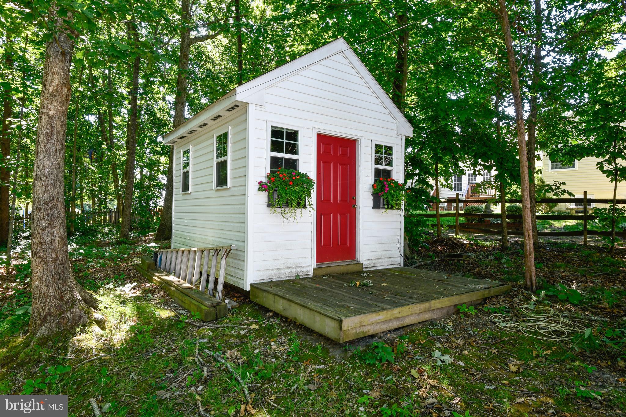 LEE'S HILL TROON SECTION - Residential