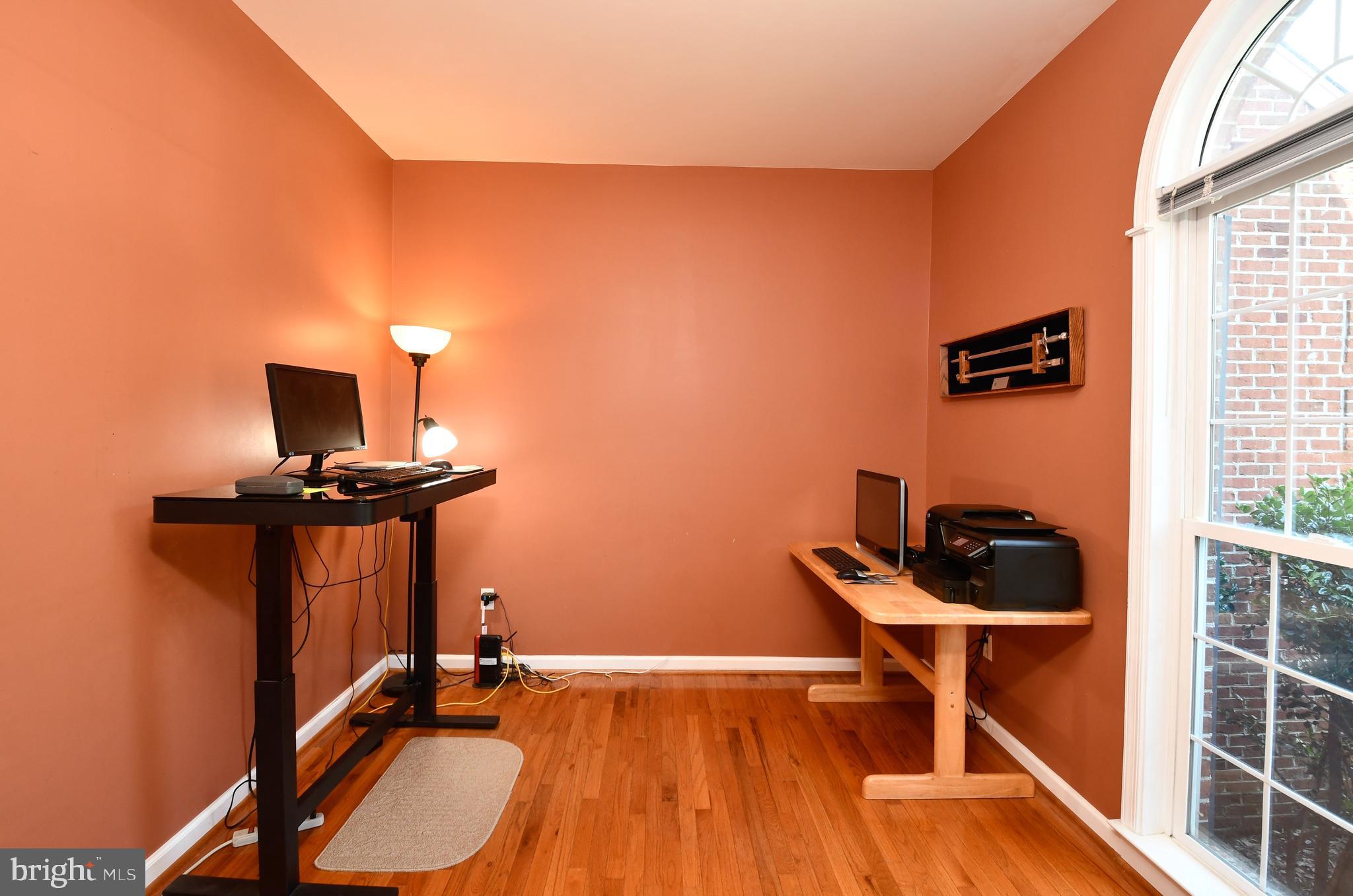 LEE'S HILL TROON SECTION - Residential