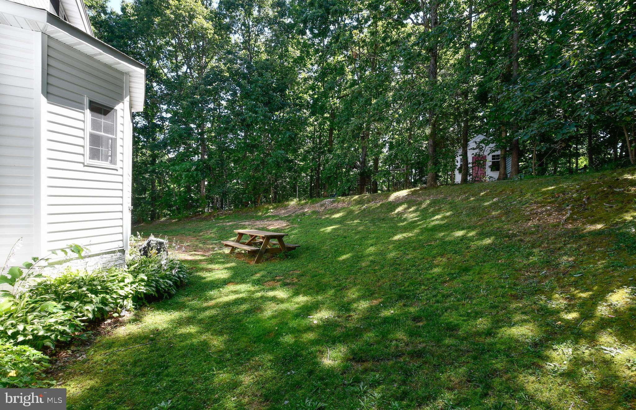 LEE'S HILL TROON SECTION - Residential