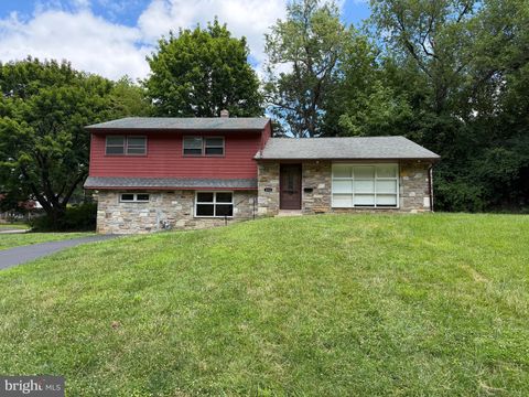 Homes For Sale - 413 Asbury Avenue<br/> ELKINS PARK, PA 19027