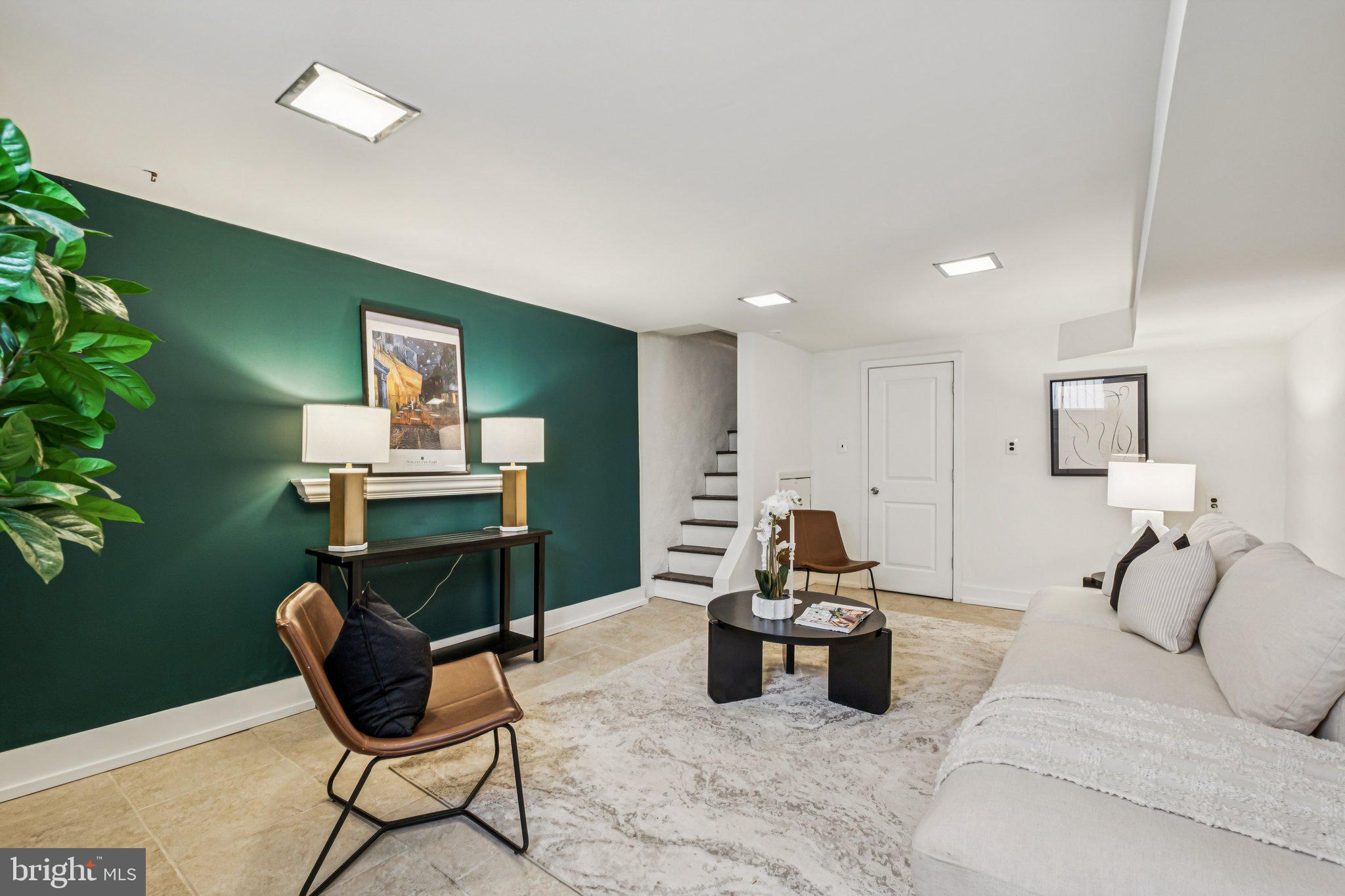 PASSYUNK SQUARE - Residential