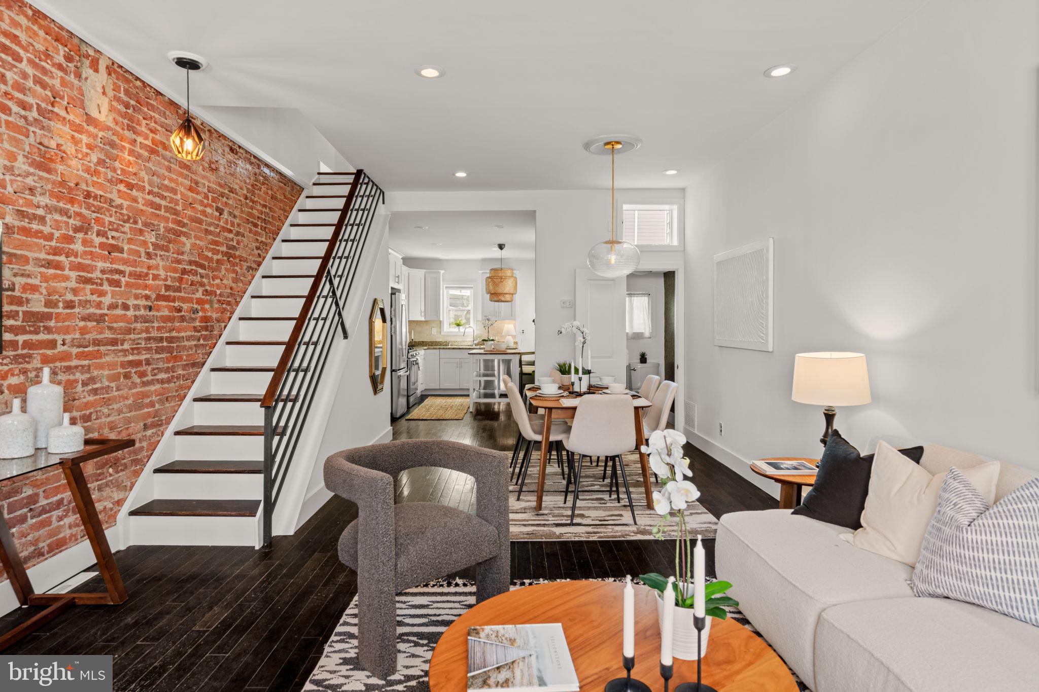 PASSYUNK SQUARE - Residential