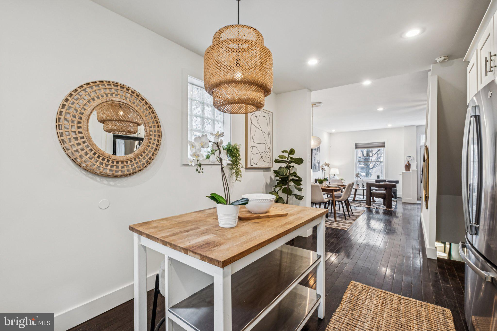 PASSYUNK SQUARE - Residential