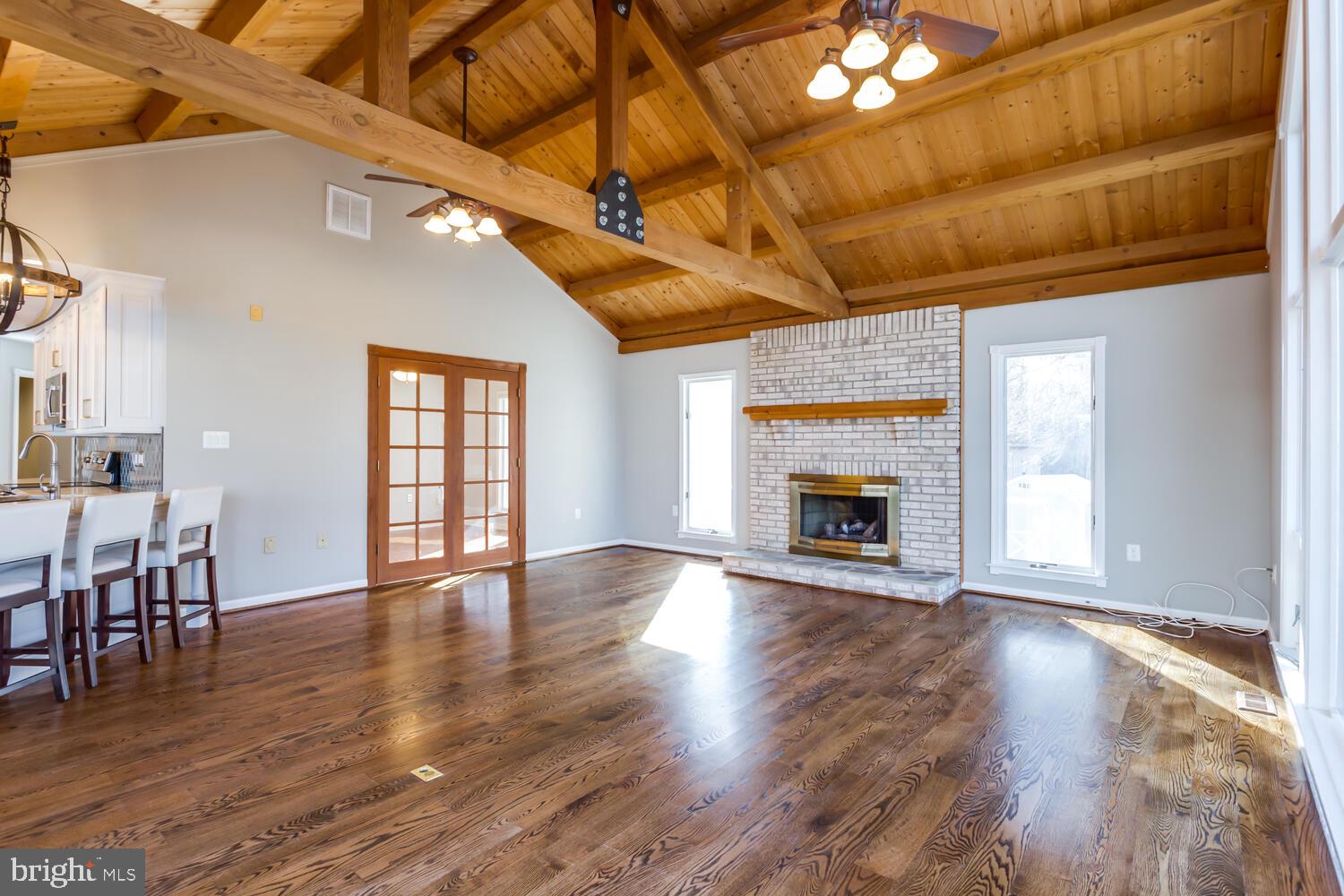 WOODFIELD - Residential