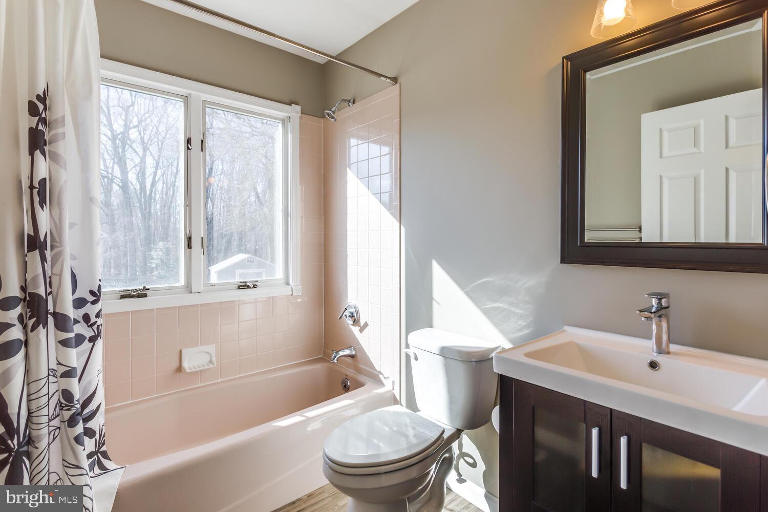 WOODFIELD - Residential