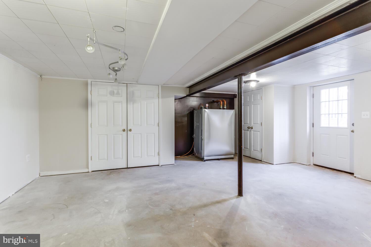 WOODFIELD - Residential