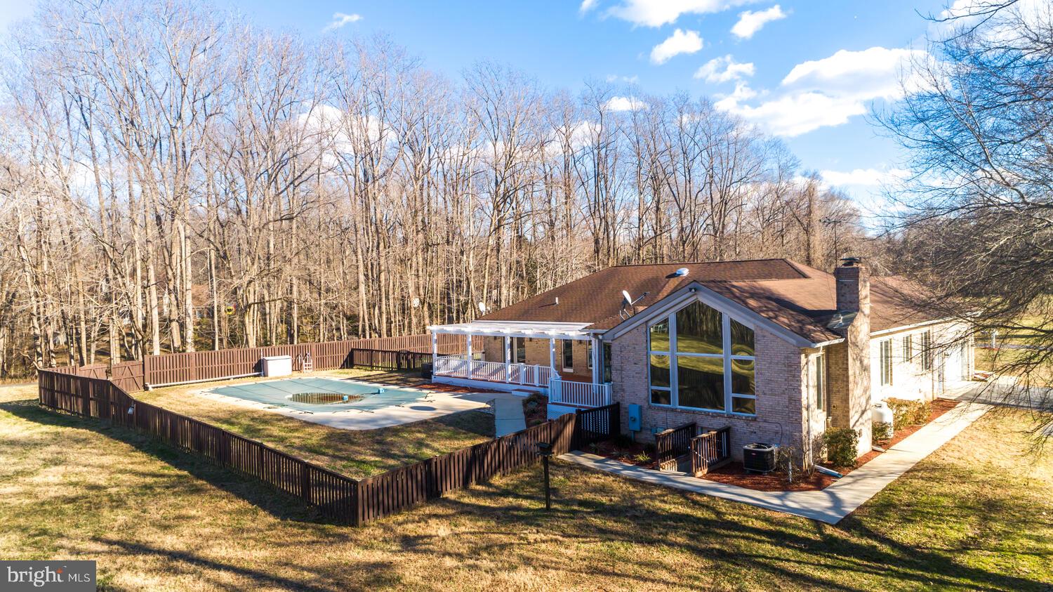 WOODFIELD - Residential