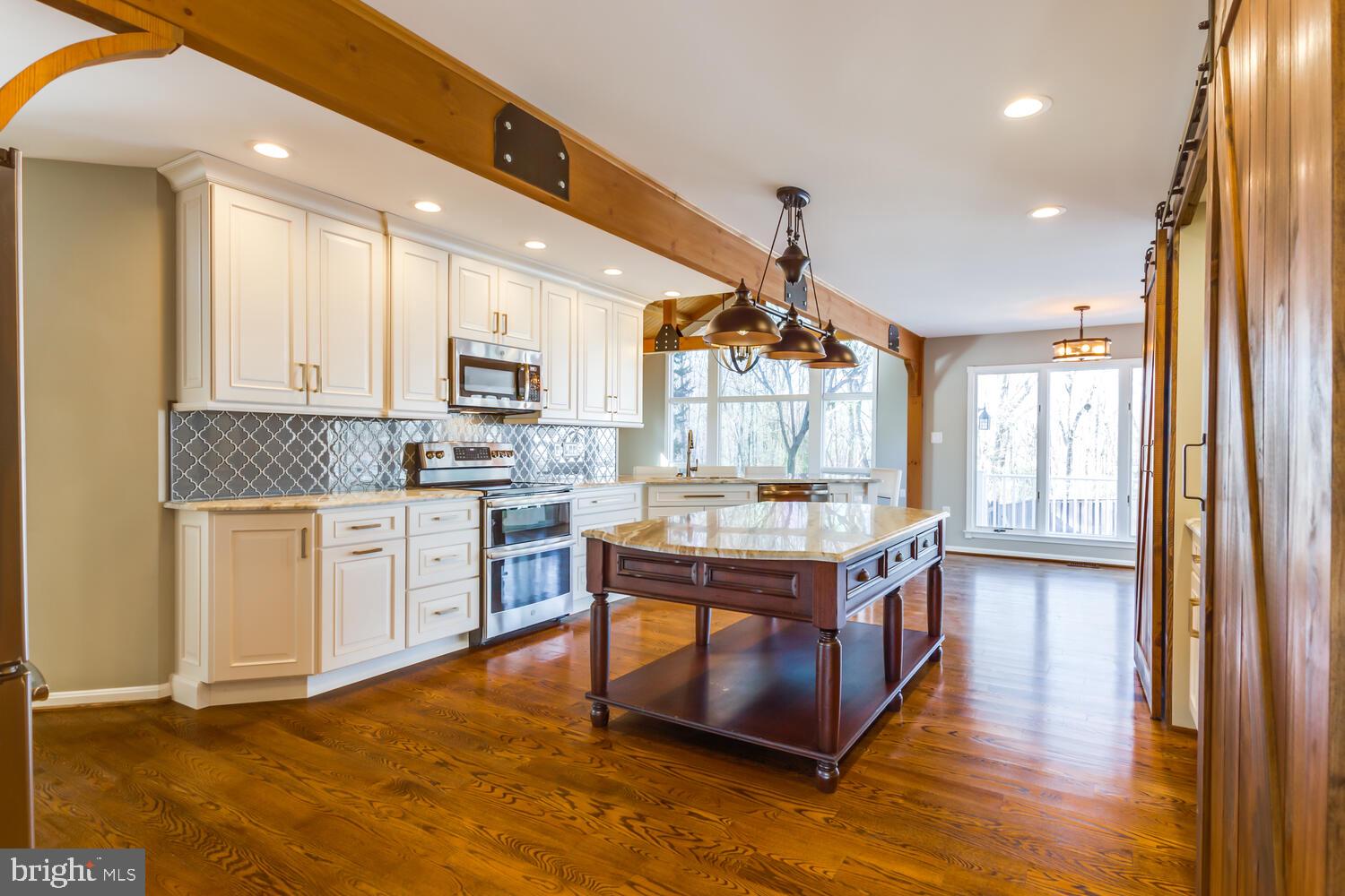 WOODFIELD - Residential