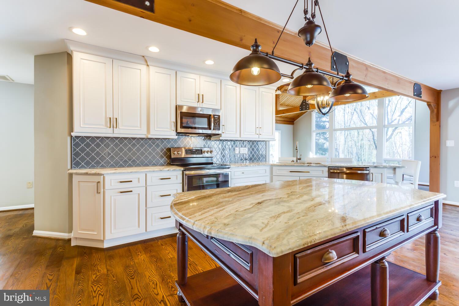 WOODFIELD - Residential