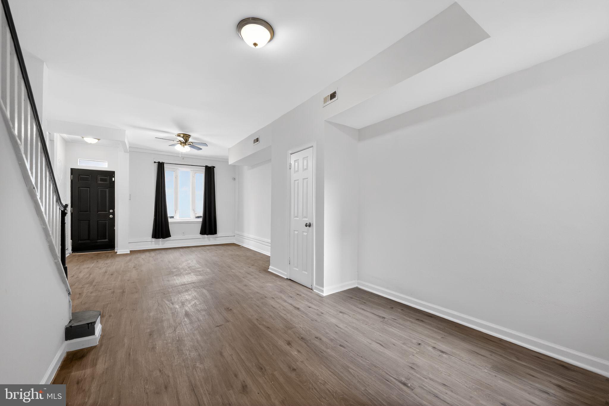 LUDLOW - Residential