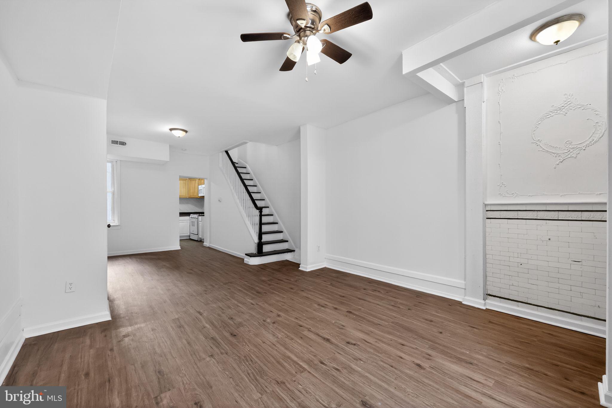 LUDLOW - Residential