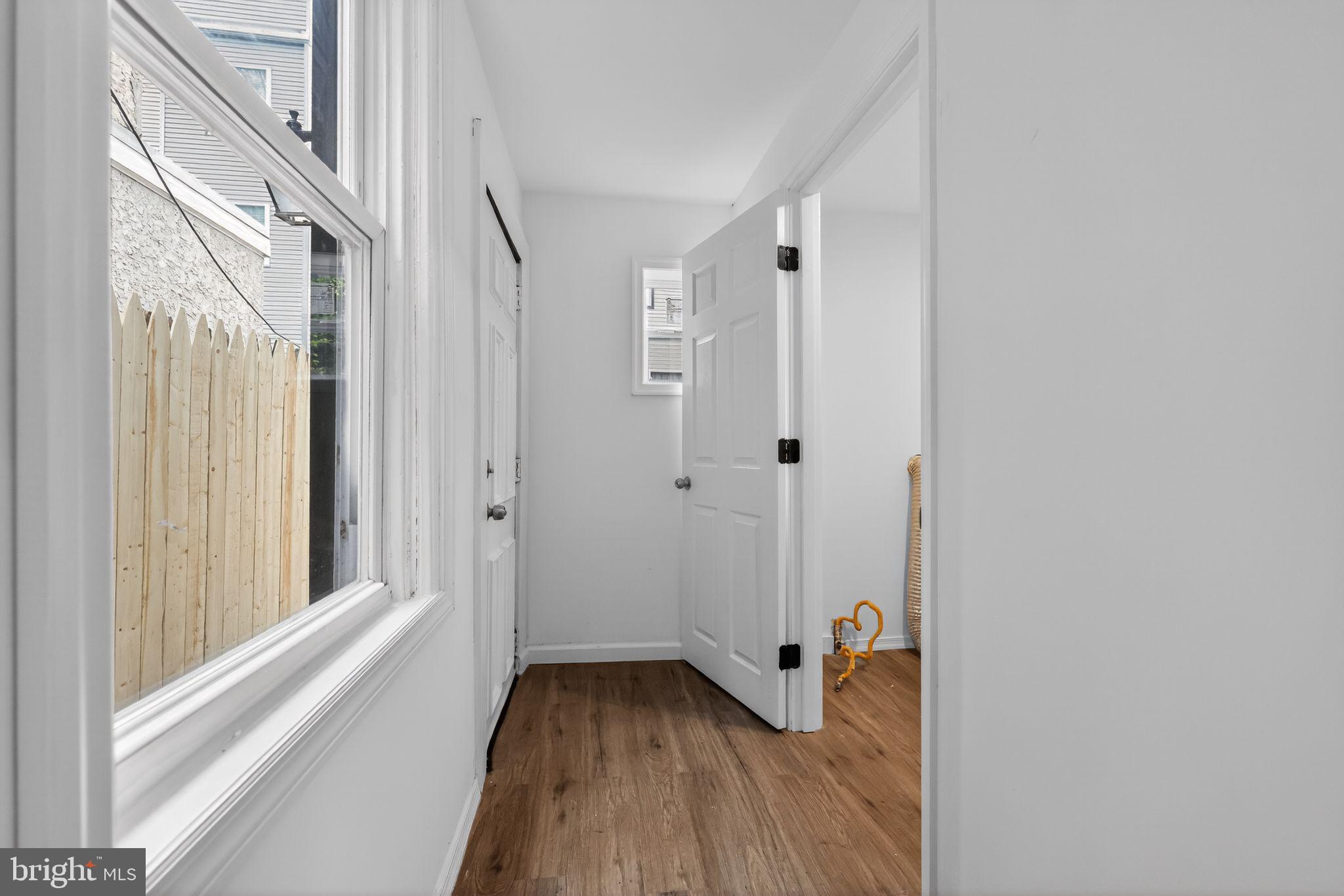 LUDLOW - Residential