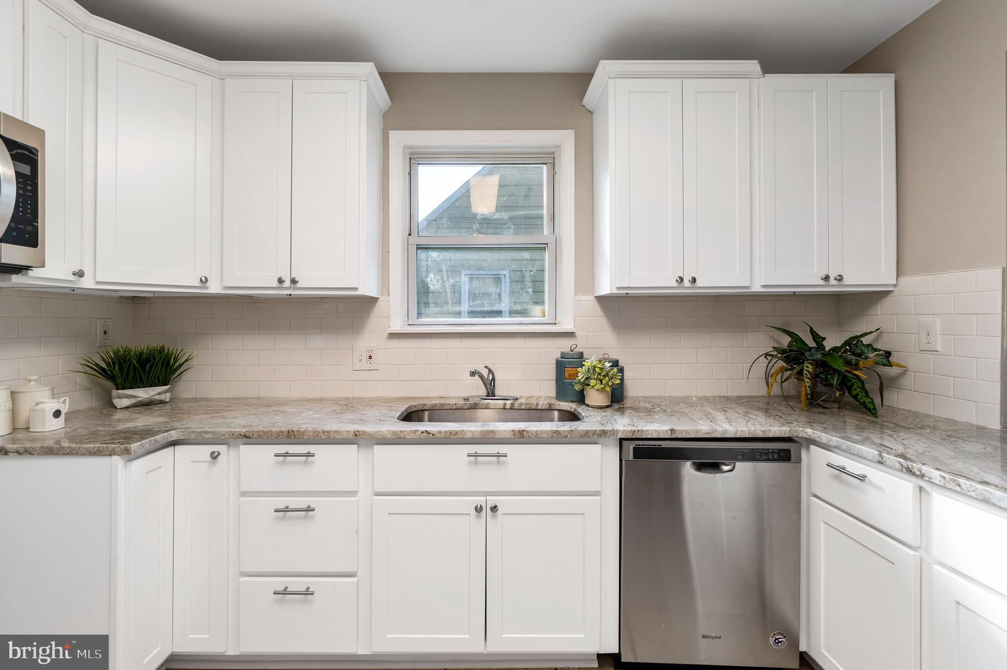 HILLCREST - Residential