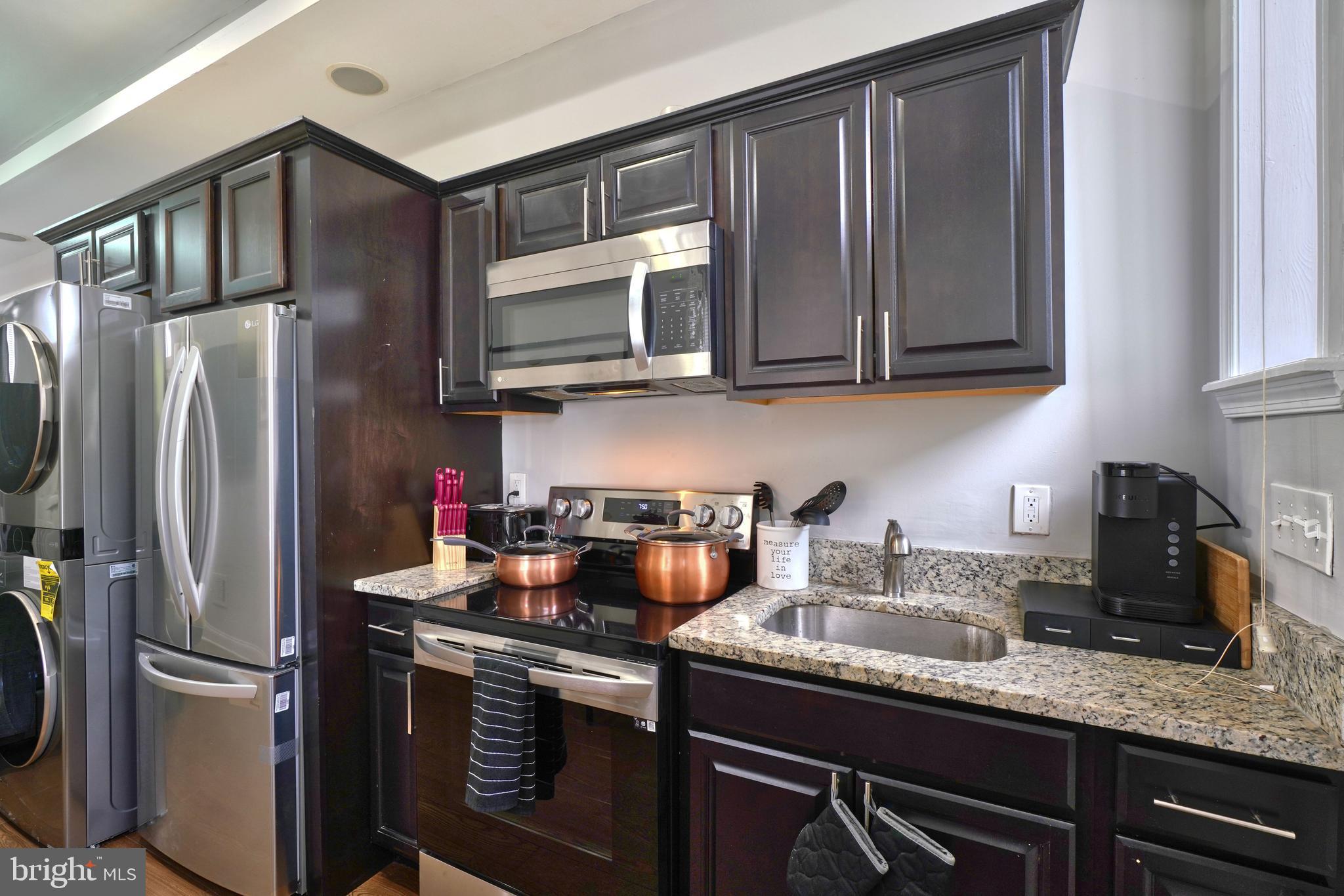 BROADWAY EAST - Residential