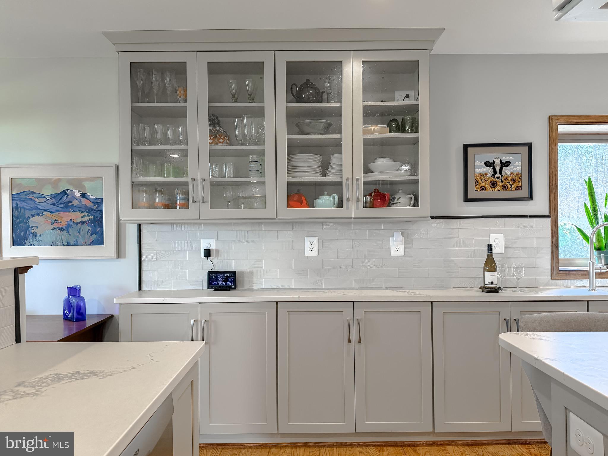 LONG BEACH - Residential