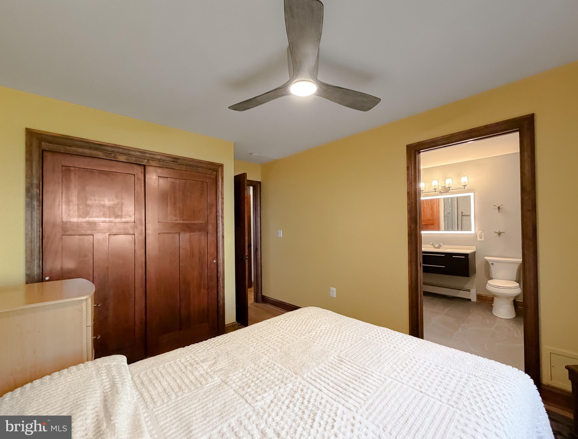 LONG BEACH - Residential