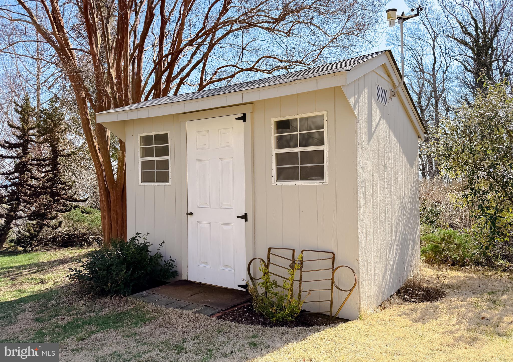 LONG BEACH - Residential