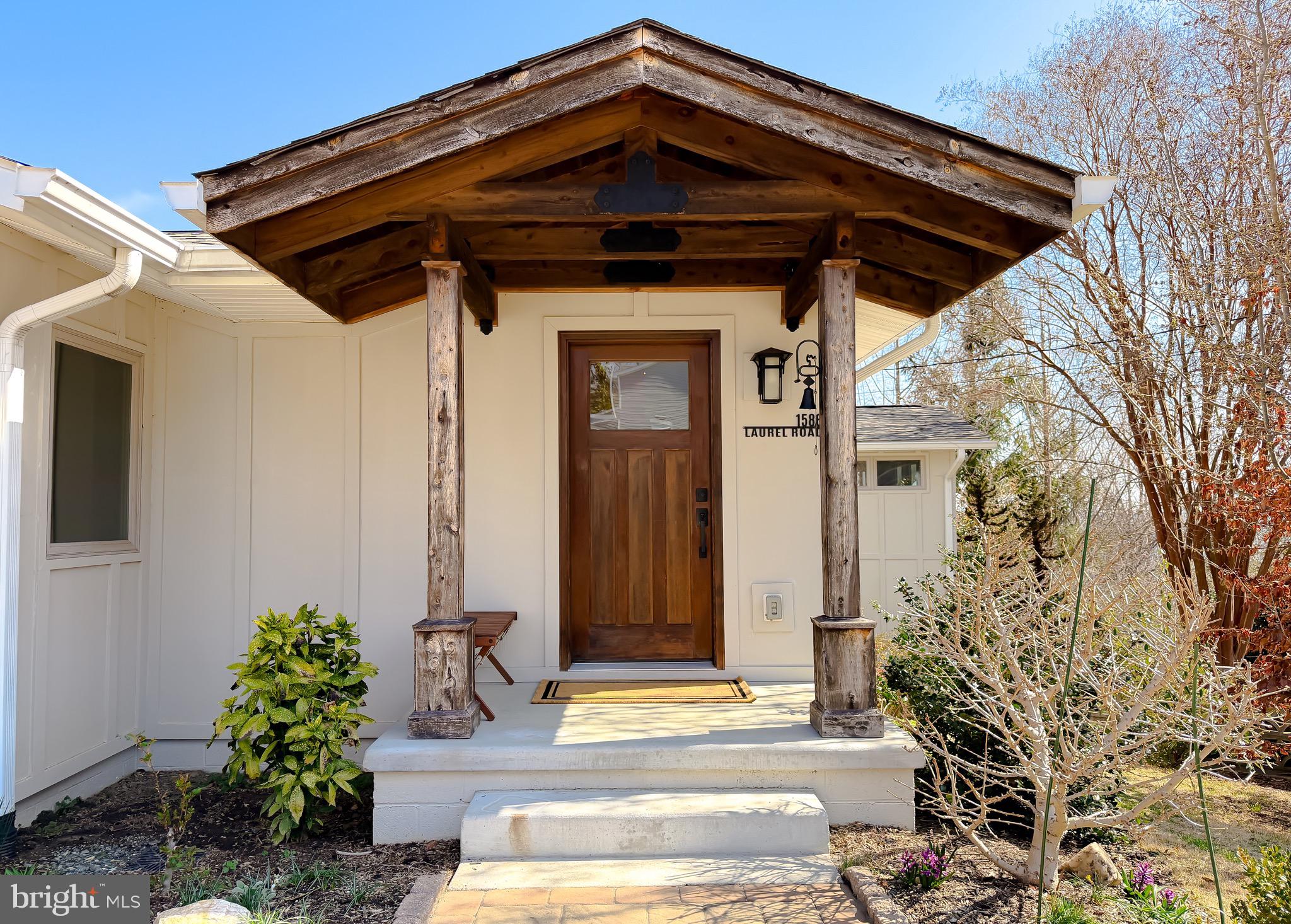 LONG BEACH - Residential