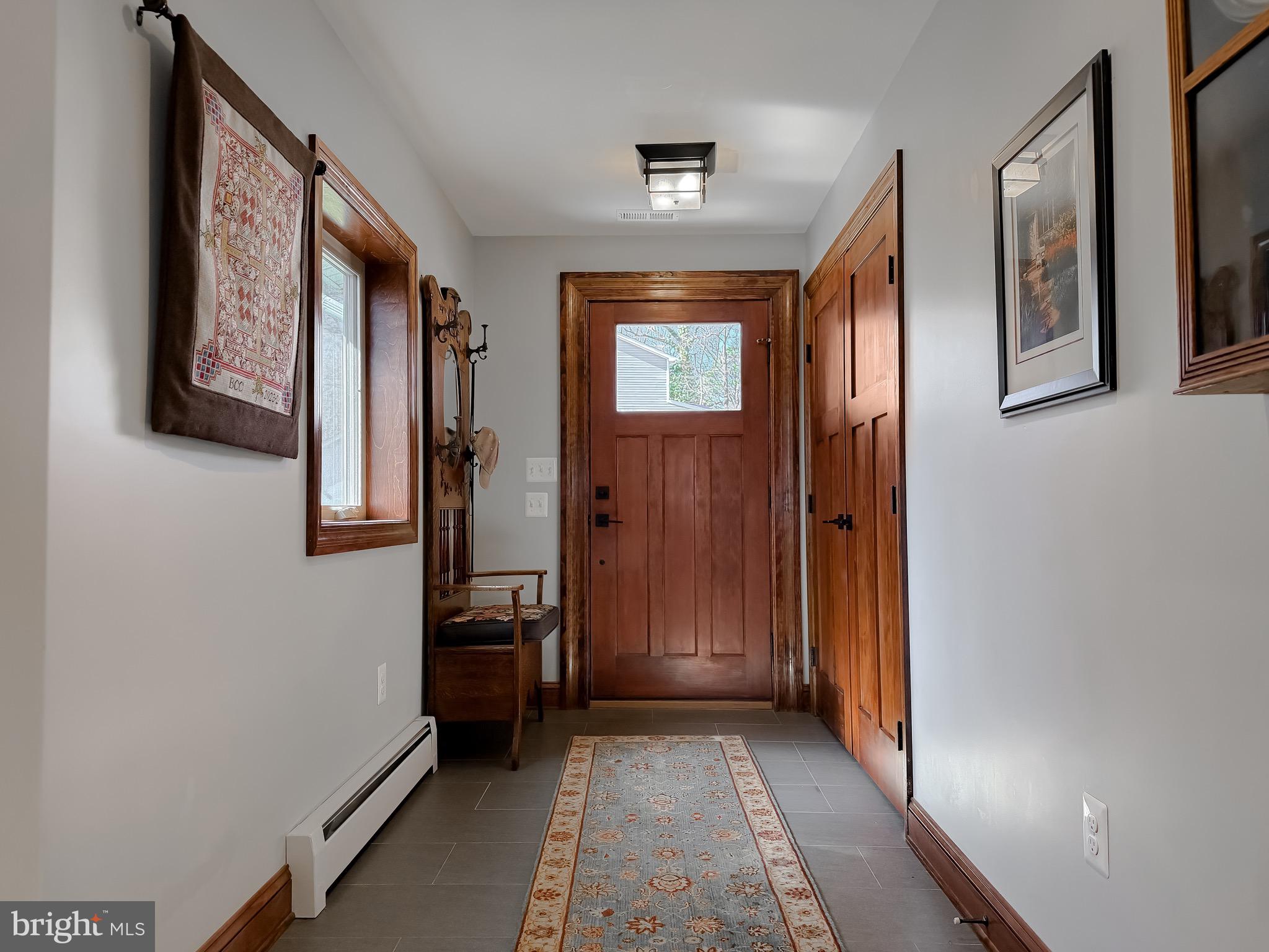 LONG BEACH - Residential