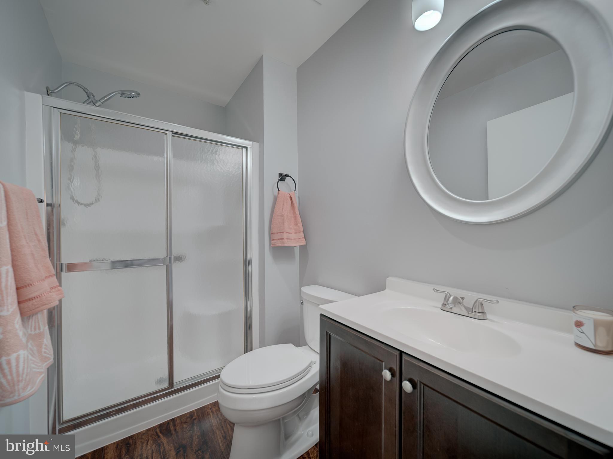 CHERRY VIEW PARK - Residential