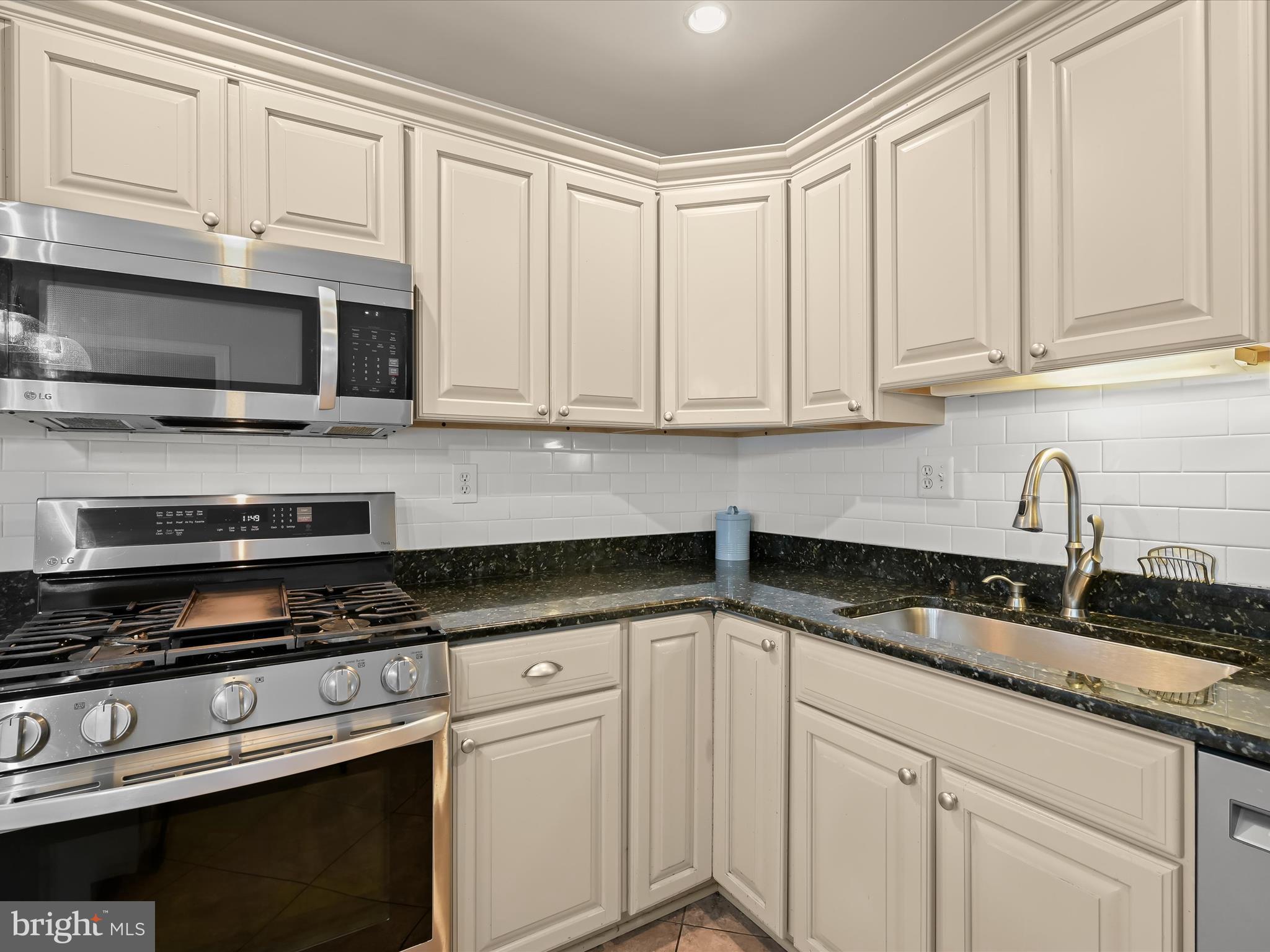 FOREST SPRING PARK - Residential