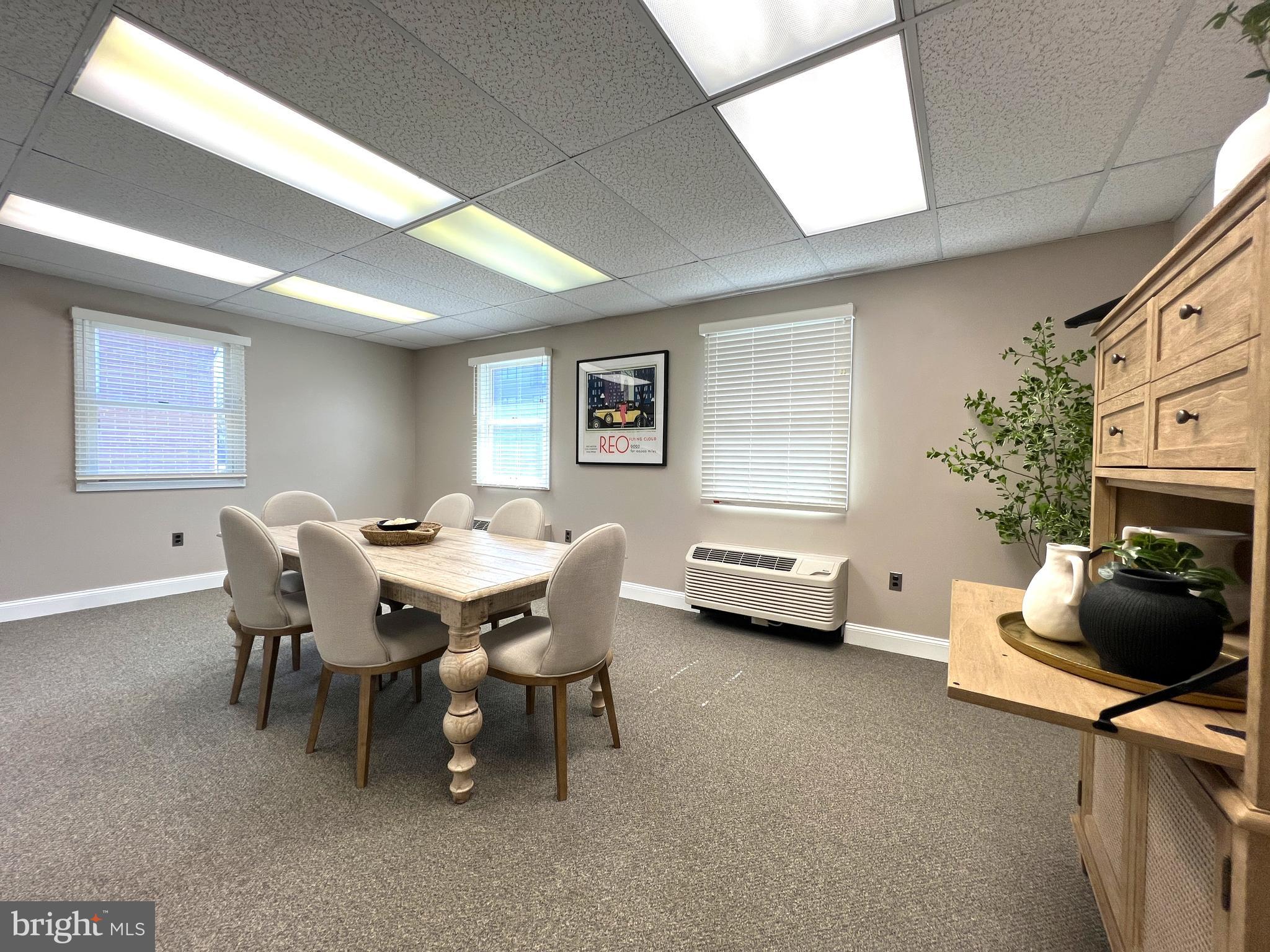 WEST CHESTER - Commercial Lease