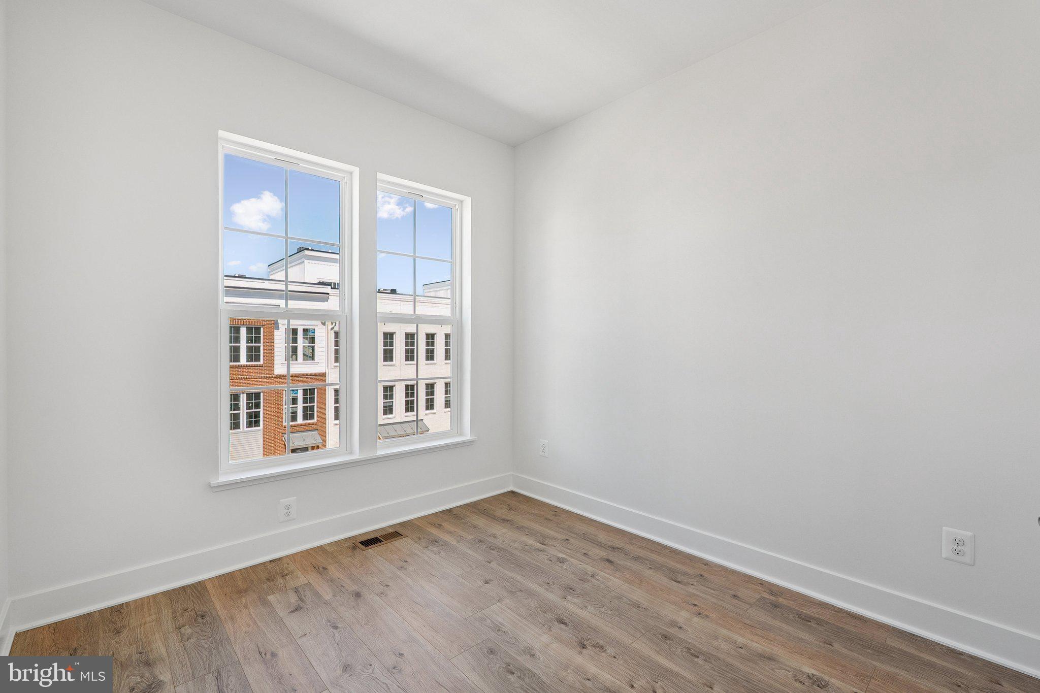 KING FARM - Residential