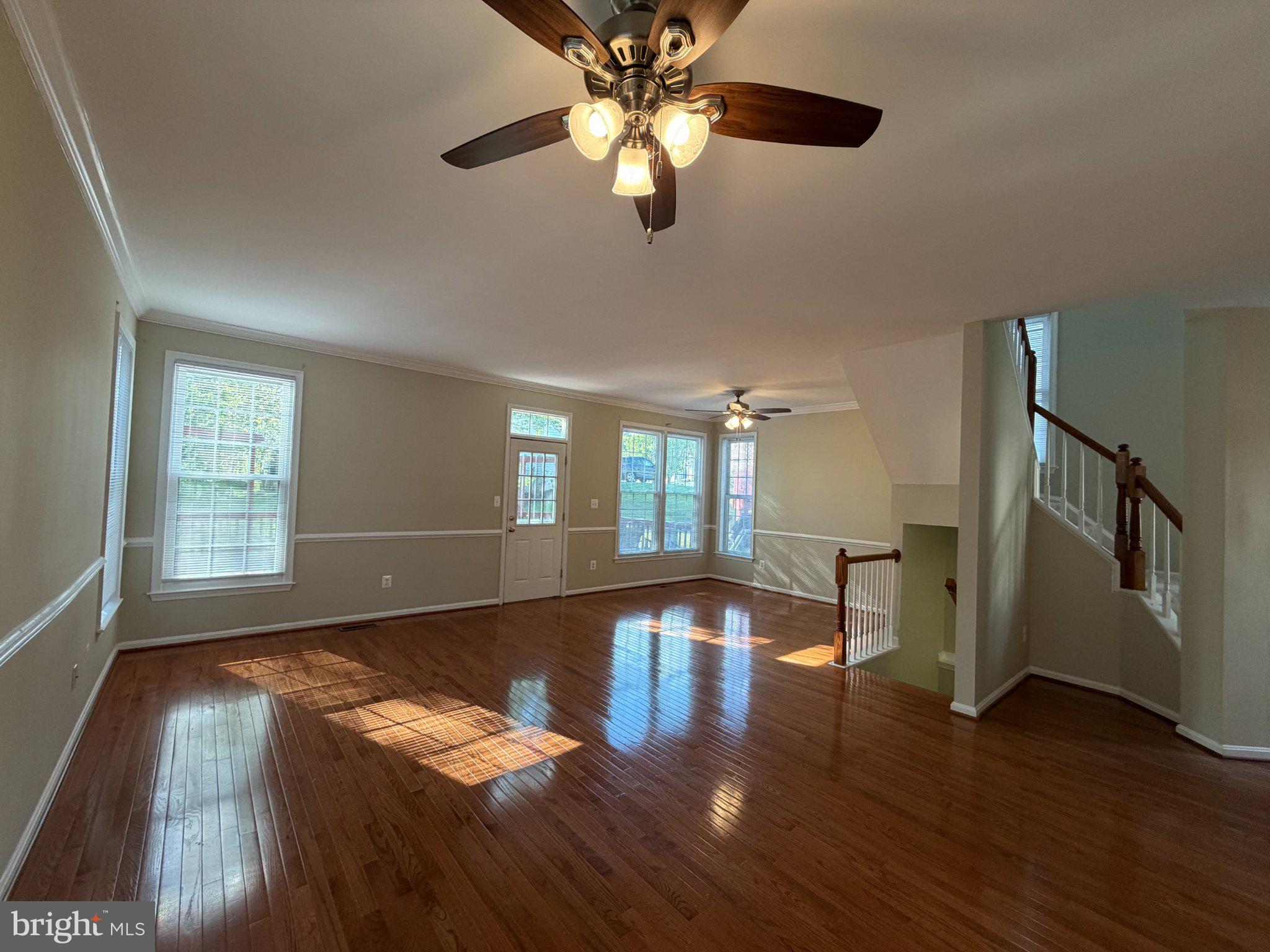 6572 CREEK RUN DRIVE