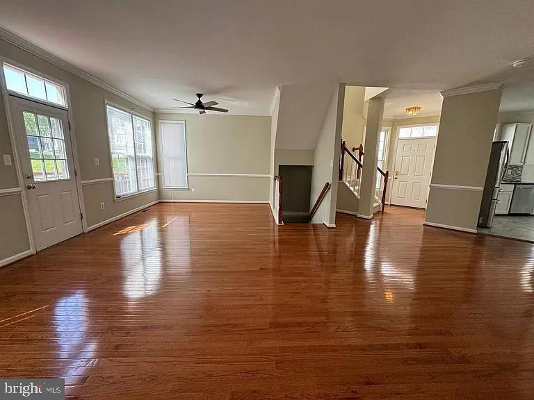 6572 CREEK RUN DRIVE