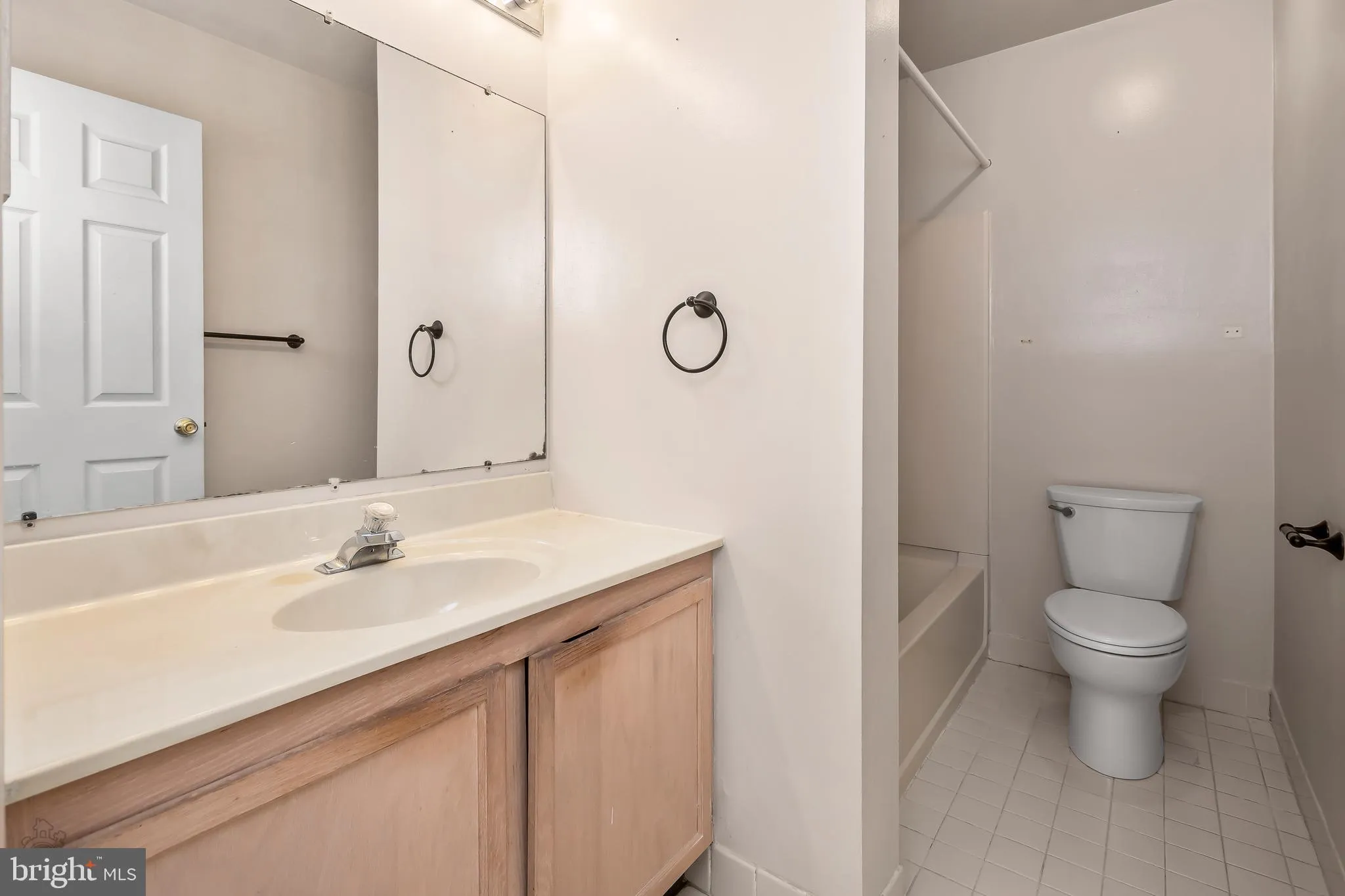 Bethlehem, Pennsylvania 18017, United States, 3 Bedrooms Bedrooms, ,3 BathroomsBathrooms,Residential,Active,95441