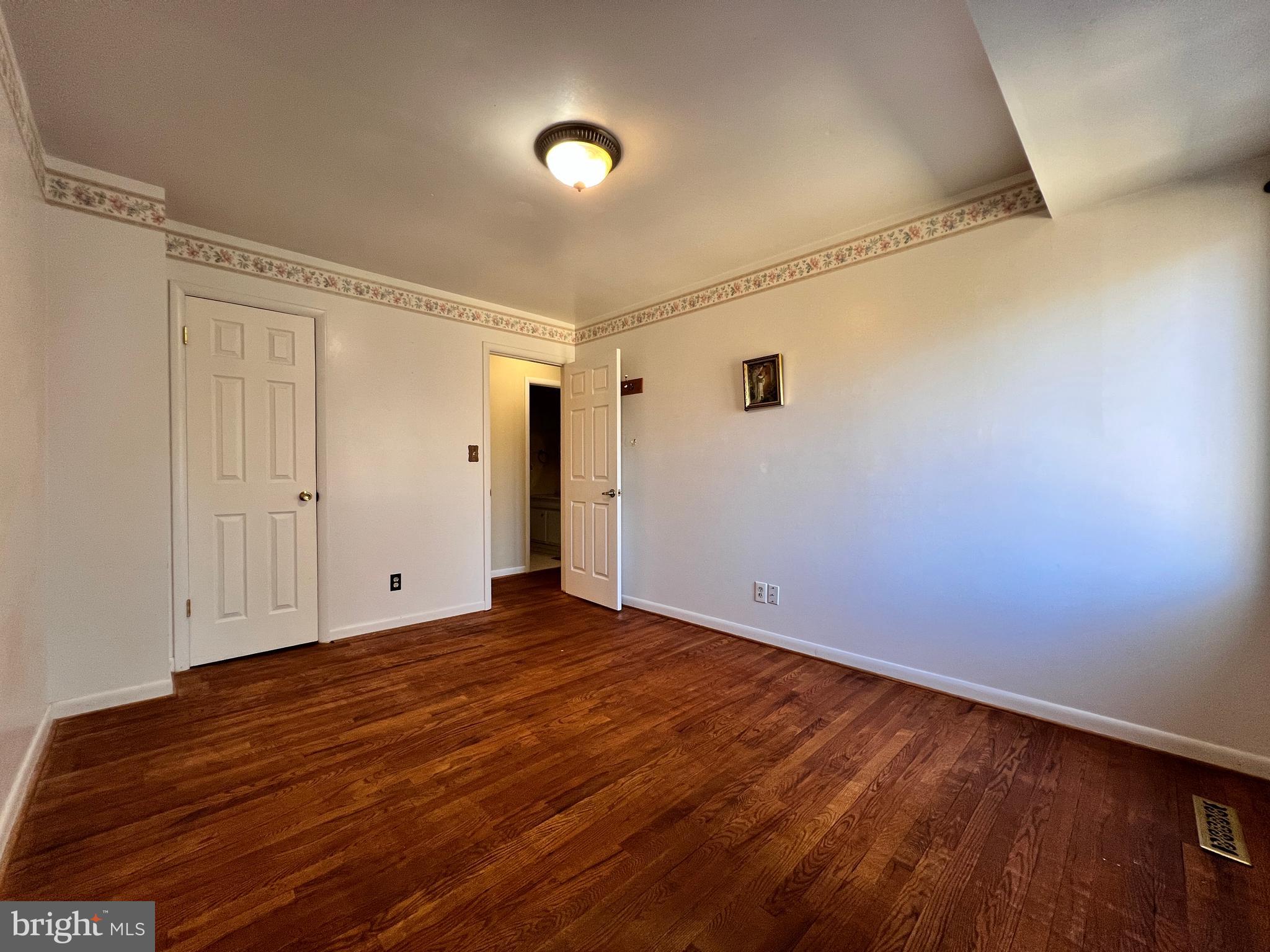 VILLAGE OF WILDE LAKE - Residential Lease