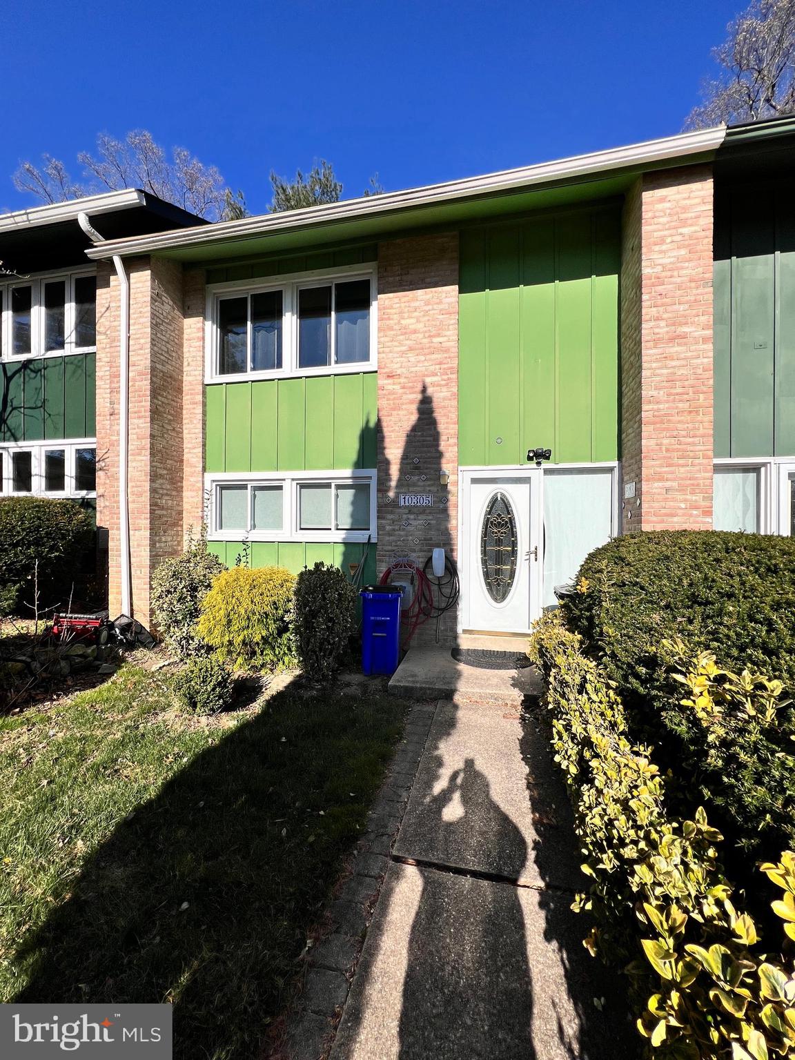 VILLAGE OF WILDE LAKE - Residential Lease