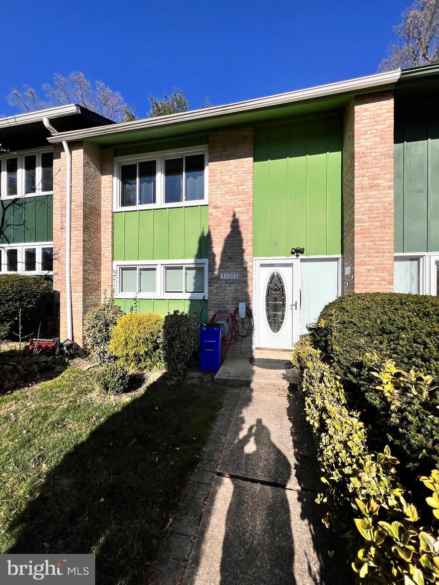 CLASSIC COLUMBIA TOWNHOUSE. LOCATED ON A RARELY AVAILABLE QUIET CUL DE SAC THIS HOME HAS THAT SPECIAL LOCATION THAT CHECKS ALL THE BOXES. HOME BACKS TO VERY SECLUDED YET OPEN WOODED AREA CLOSE TO COLUMBIA TRAILS AND WILDE LAKE. ENJOY SPECTACULAR VIEWS AND CUSTOM LANDSCAPING BOTH FRONT AND BACK LOVINGLY NURTURED FOR MANY YEARS. THE HOME FEATURES HARDWOOD FLOORS ON MAIN AND UPPER LEVELS WITH UPDATED PAINT AND LARGE LIGHT FILLED ROOMS. THE STUNING OPEN AND BRIGHT KITCHEN HAS BEEN FULLY UPDATED WITH RICH CABINETS, TILE FLOORING AND COMPLIMENTS A COMFORTABLY LARGE DINING AREA. THE HUGE LIVING ROOM BOASTS A GRAND CUSTOM PATIO DOOR WHICH LEADS TO A BRICK AND CONCRETE PATIO WHICH SO EASY TO USE AND ENJOY. YOUR VERY PRIVATE BACKYARD BOASTS GLORIOUS VIEWS AND LANDSCAPING AND IS PERFECT FOR THOSE QUIET MORNING CUPPAS. THE UPPER LEVEL HAS LARGE BEDROOMS AND UPDATED FULL BATHS. THE LOWER-LEVEL FEATURES A SPACIOUS RECROOM AND ACTUALLY HAS A WALK UP TO GROUND LEVEL. ROOF AND HVAC HAVE BEEN UPDATED. WALKING DISANCE TO WILDE LAKE AND LAKE KITTAMAQUNDI, WHOLE FOODS AND LAKEFRONT, COLUMBIA MALL AND COMMUNITY POOL. DON'T MISS THIS SELDOM AVAILABLE HOME WITH THE PERFECT LOCATION IN THE HEART OF COLUMBIA. AVAILABLE IMMEDIATELY!!