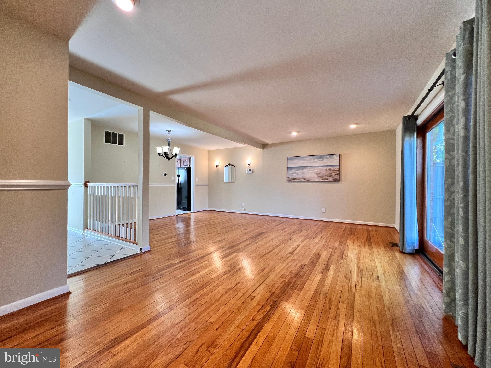 VILLAGE OF WILDE LAKE - Residential Lease