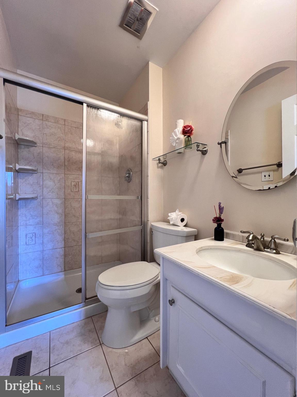 VILLAGE OF WILDE LAKE - Residential Lease