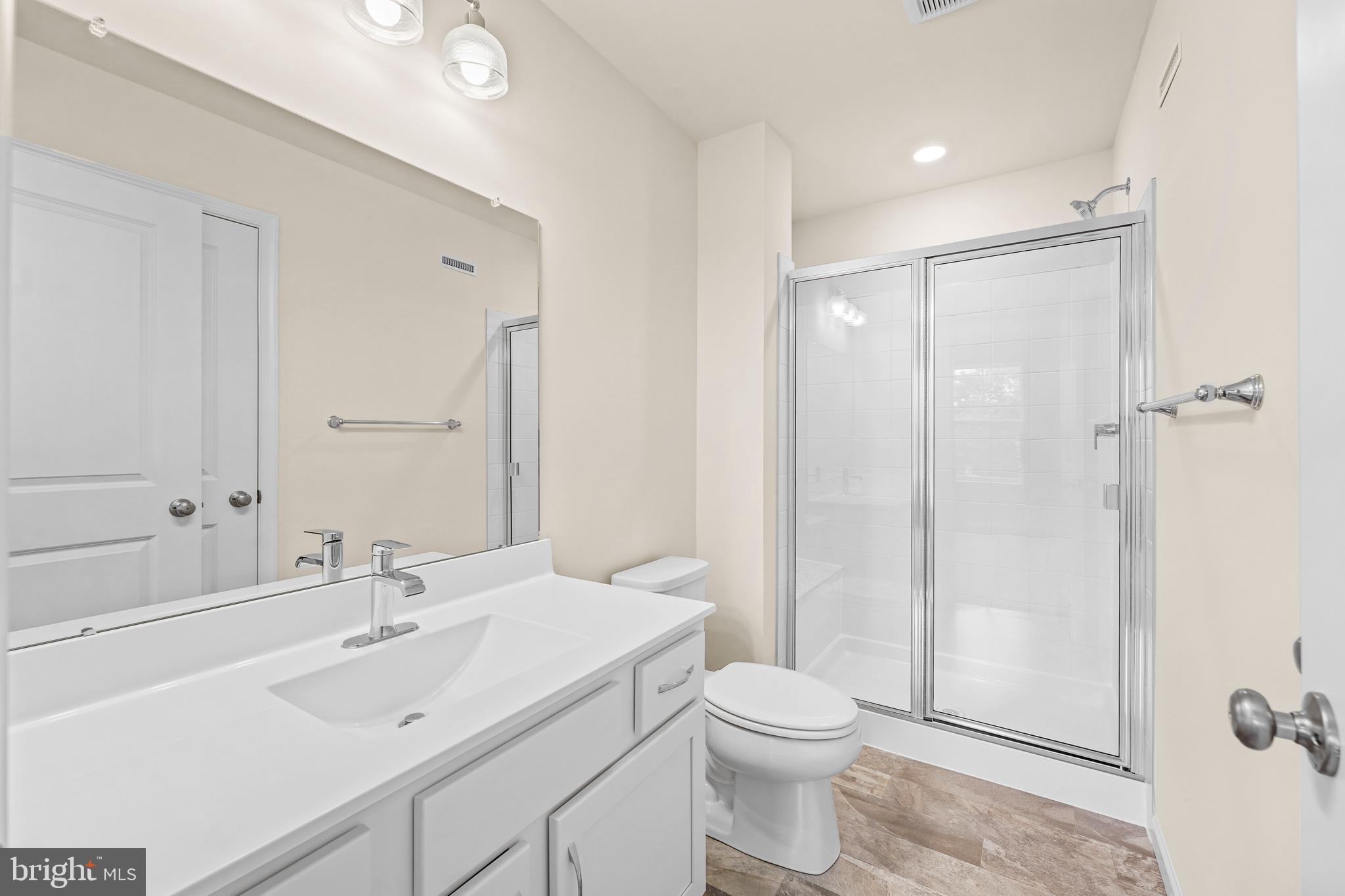 PERRY MILL - Residential