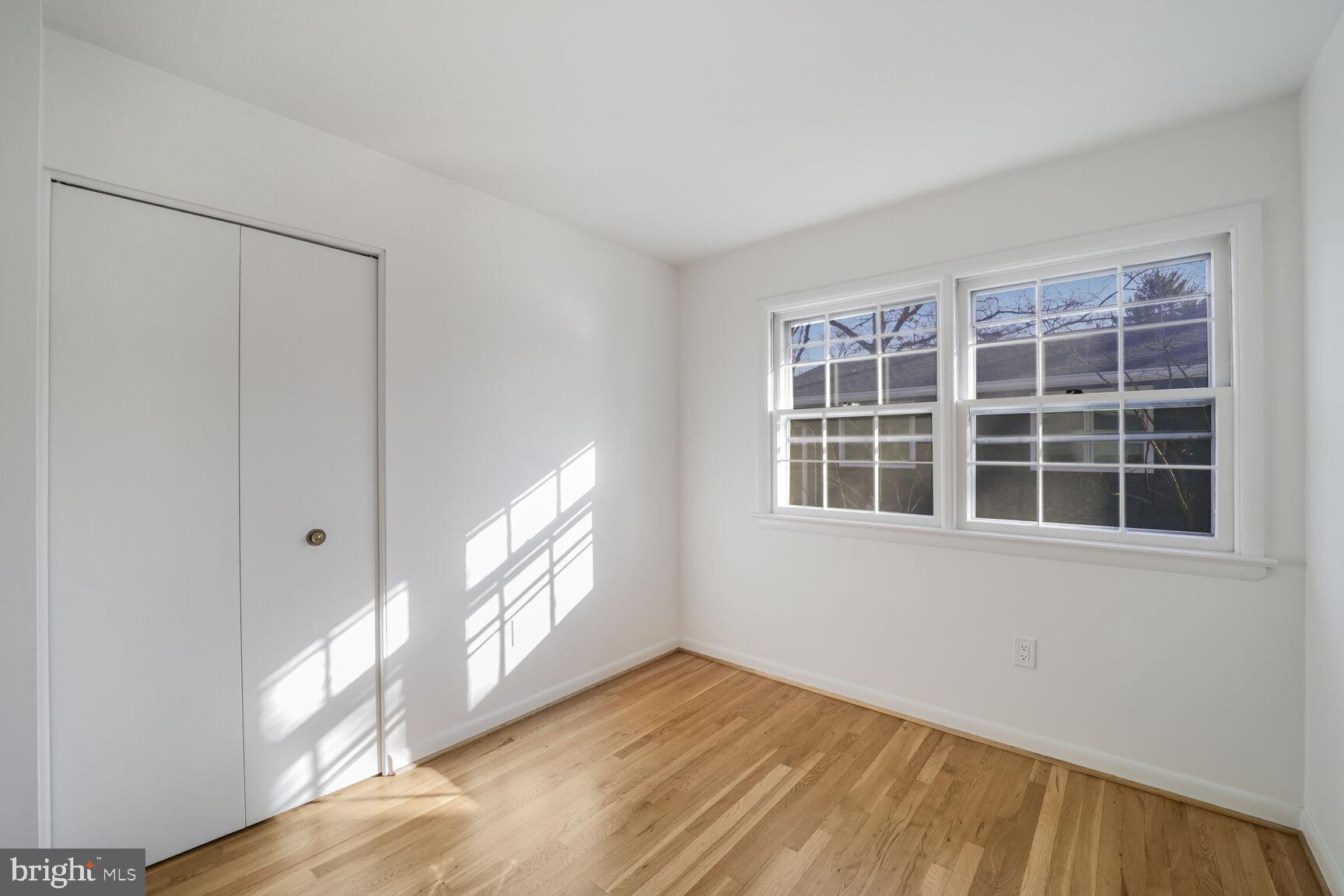 RIVERSIDE ESTATES - Residential