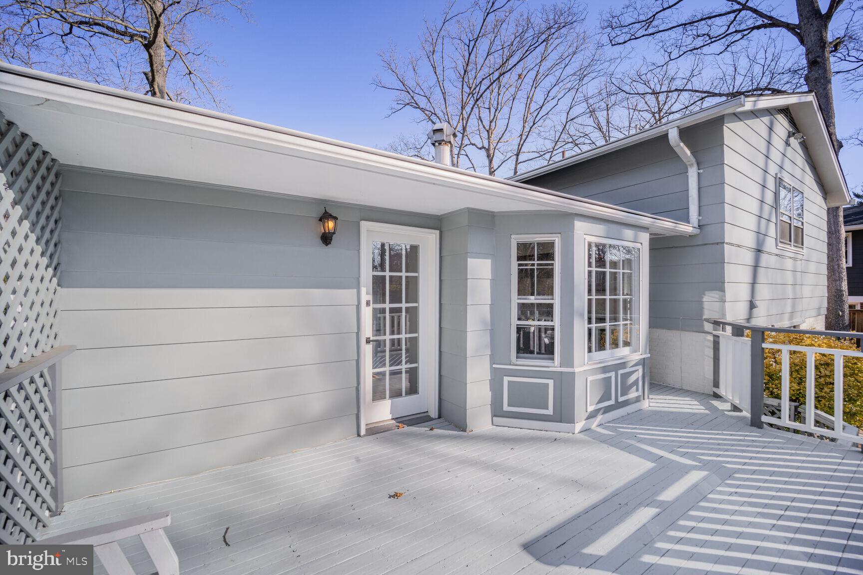 RIVERSIDE ESTATES - Residential